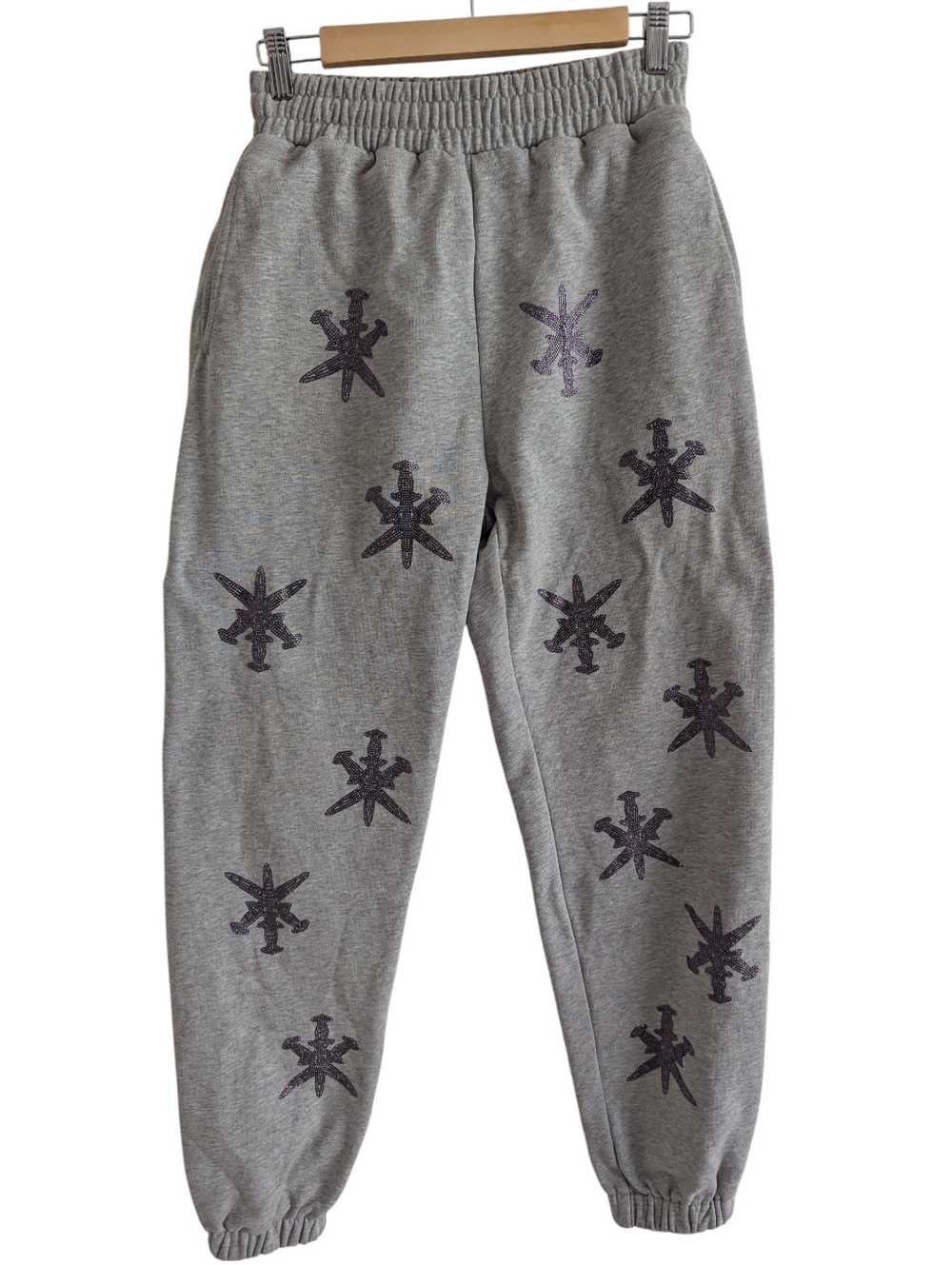 UNKNOWN London Gray With Purple Rhinestone Dagger Sweatpants Small